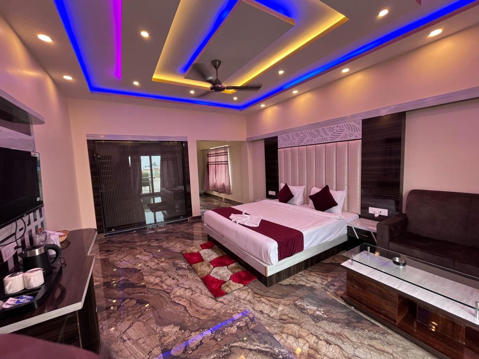 The Pelican Beach Resort Мандармани Экстерьер фото