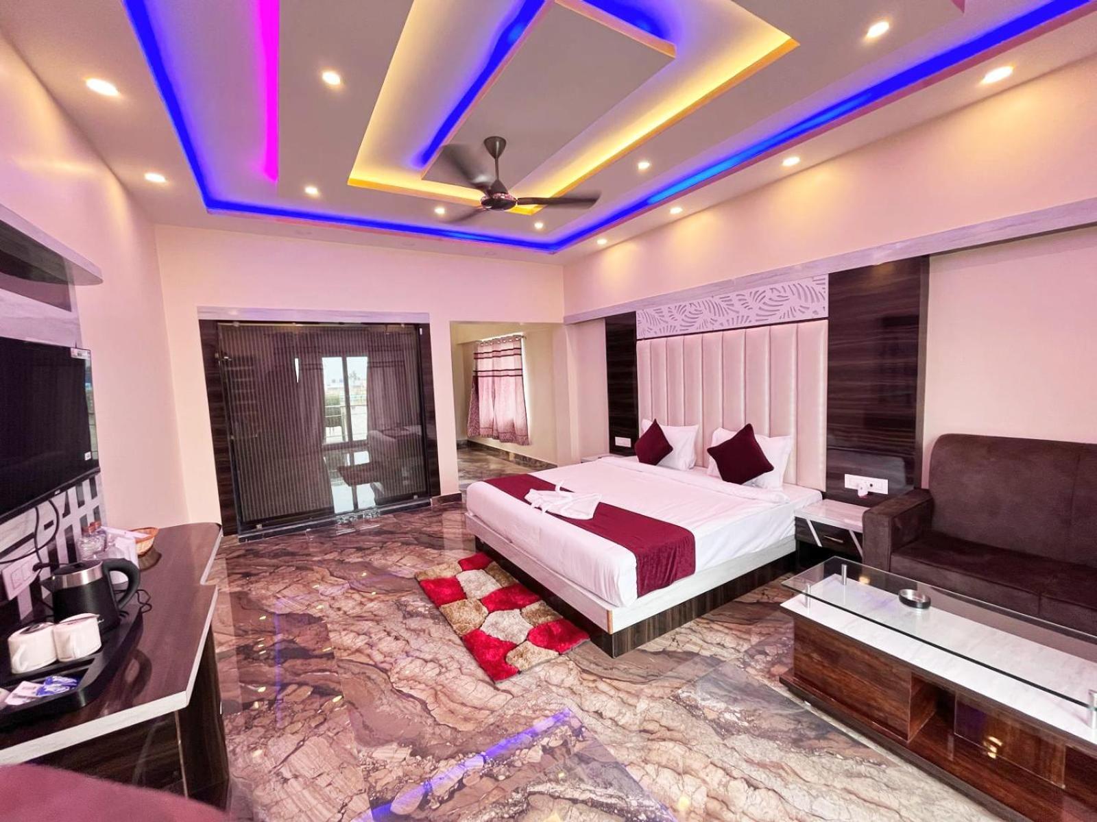 The Pelican Beach Resort Мандармани Экстерьер фото